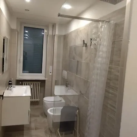 In Centro Cuneo. Appartement Cuneo