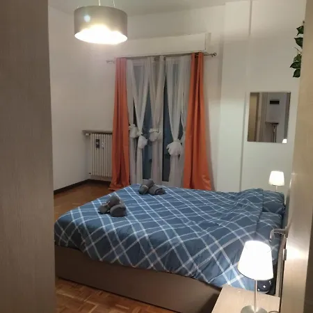 In Centro Cuneo. Appartement Cuneo